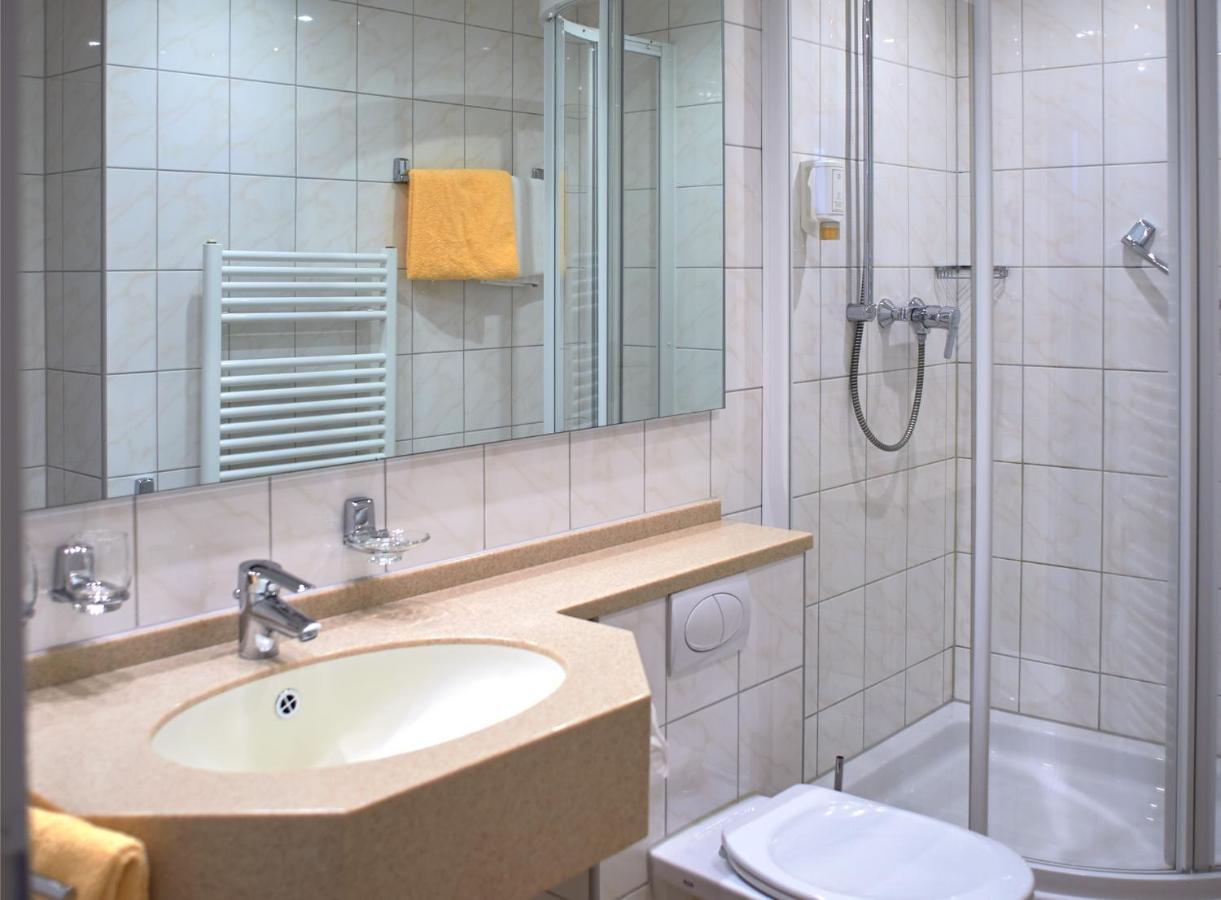 Hotel Muenster Emmelshausen Zewnętrze zdjęcie